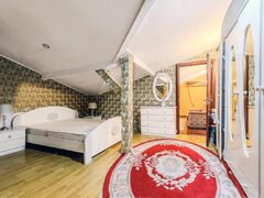 Piata Unirii, studio mansarda atipica ideal 1-2 persoane (inaltime redusa)